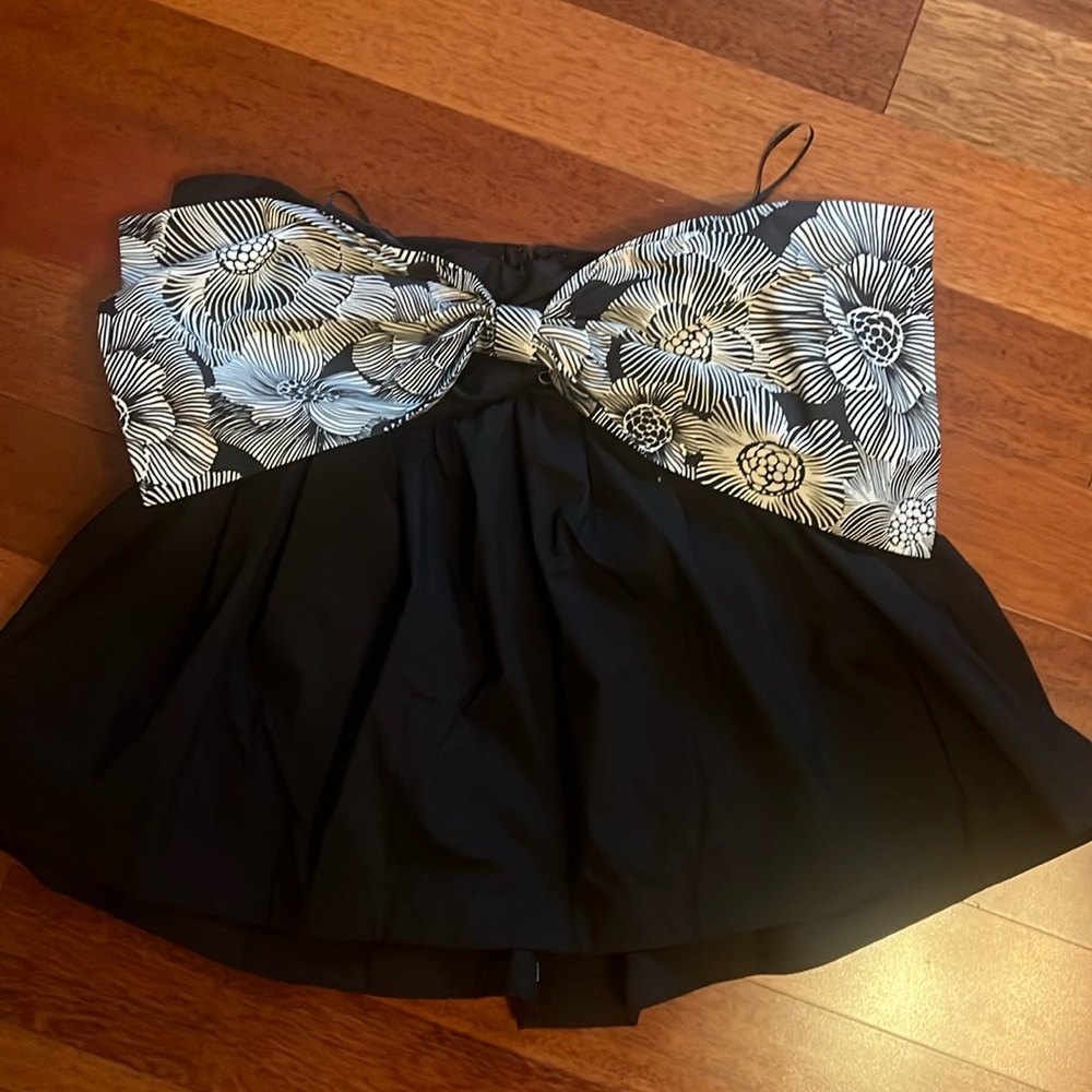 NWT!! Strapless shirt